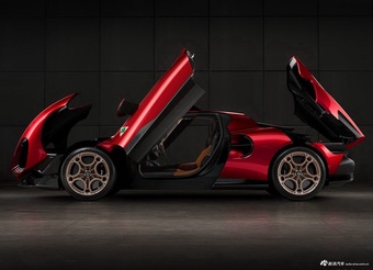 2024款阿尔法·罗密欧33 Stradale 官图