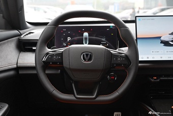 2025款长安UNI-V 第三代 2.0T 劲擎型