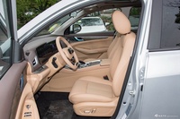 2024款蓝电E5 荣耀版 1.5L DE-i 100km尊享型 7座