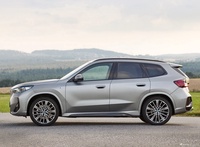 2023款宝马iX1 xDrive 30L 官图