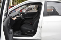 2021款哪吒V 标准续航娱乐版