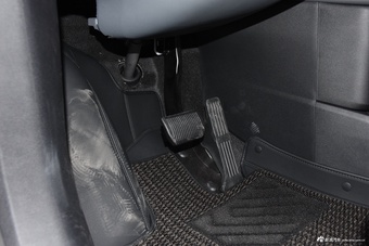 2024款深蓝S05 纯电版