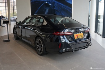2026款宝马i5 eDrive 40L M运动套装