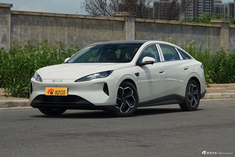 2027款海豹06DM-i 320KM尊享型