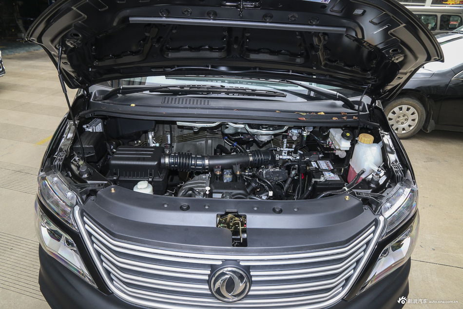  2019款菱智M5 1.6L手动7座特供版国VI 