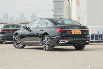 2026款奥迪A6L 45 TFSI quattro 臻选动感型