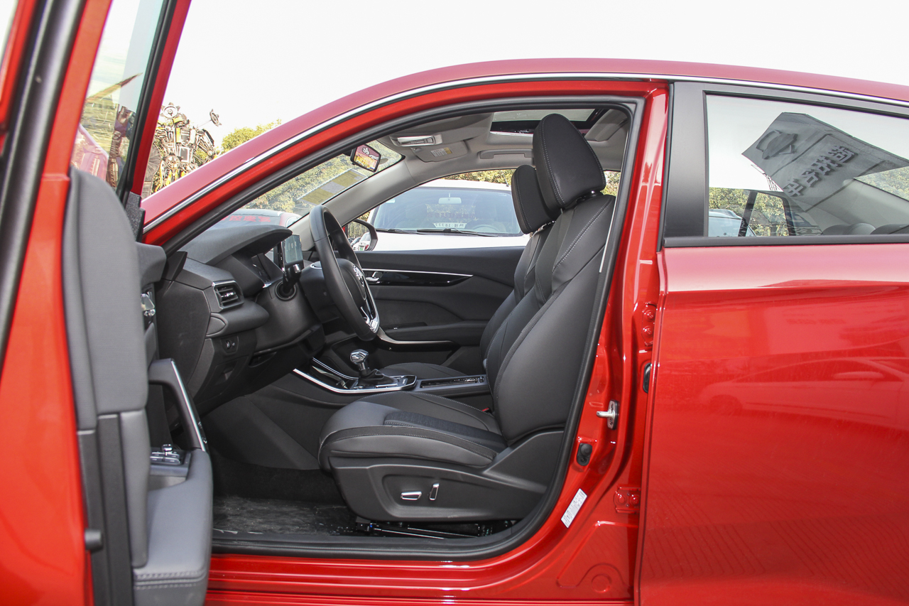 2020款奕炫1.5T 自动230T炫目版