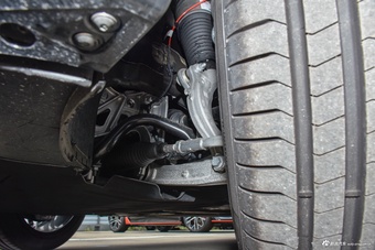 2025款奥迪A8L 55 TFSI quattro 旗舰型