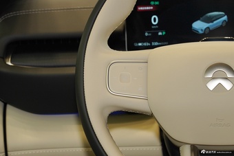 2026款蔚来ES6 100kWh