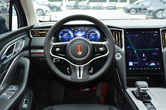 2024款红旗HS7 PHEV 2.0T四驱旗领版 7座