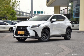  2024 Lexus NX 260 front drive innovation version