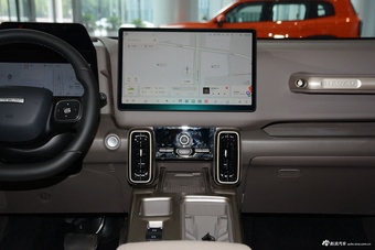 2026款哈弗大狗 2.0T DCT中华田园犬版苔岩绿