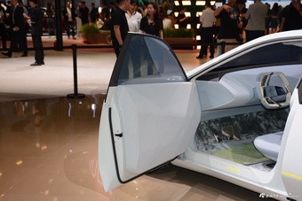 2023上海车展实拍：宝马i Vision Dee