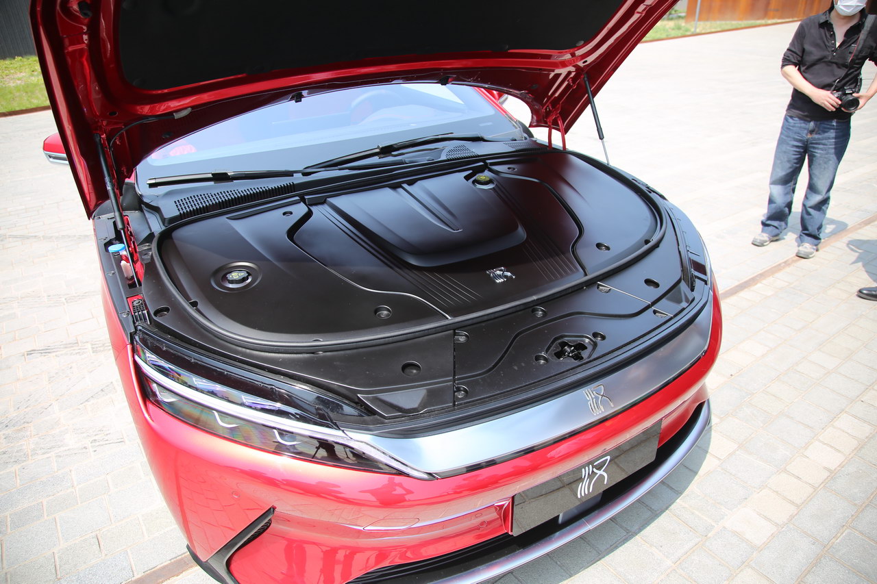 2020款比亚迪汉EV四驱高性能版旗舰型