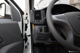 2021款凯锐浩克2.0L手动畅运标准6座平顶1TZS