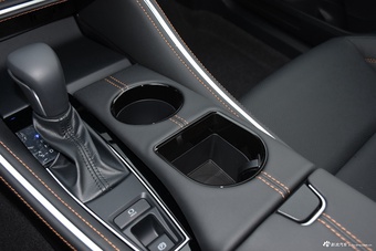 2024款亚洲龙 双擎 2.5L XLE尊贵版