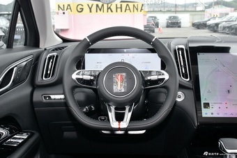 2025款红旗HS3 PHEV 117km 劲为版