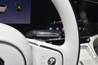 2025款尊界S800增程 4座