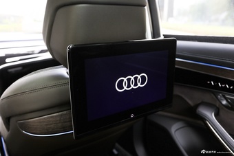 2022款奥迪A8L 改款 55 TFSI quattro 旗舰型