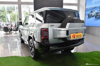 2025款豹8 智勇旗舰版 5座