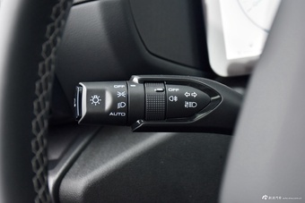 2023款哈弗二代大狗1.5T 两驱潮野版Plus