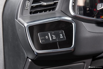 2024款奥迪A7L 45 TFSI quattro 奢享型