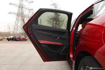 2020款比亚迪汉EV 四驱高性能版旗舰型
