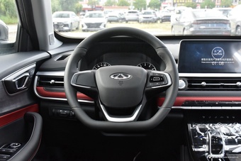 2025款瑞虎7 卓越版 1.5T CVT全球版