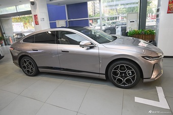 2026款长安启源A07 超长蓝鲸纯电版730