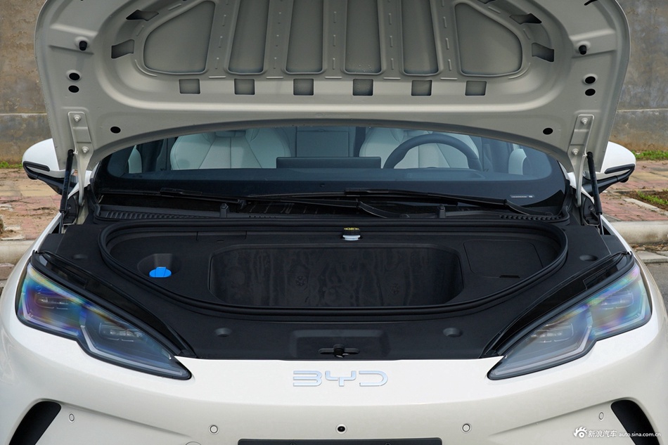 2025款海豹06 EV 545KM旗舰型