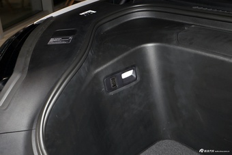 2026款蔚来ES8 六座行政签名版