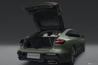 2026款奥迪A5L Sportback TFSI 150kW 智领quattro型