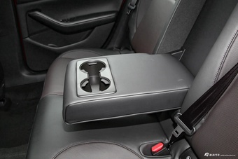 2022款昂克赛拉 2.0L 自动质耀版