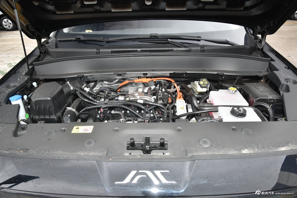 2024款江淮X8 E家 1.5T 110km 家兴版 7座