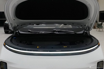 2026款理想L8 Ultra