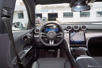 2025款奔驰C级 改款 C 260 L 4MATIC 运动版