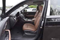 2025款奥迪Q7 55 TFSI quattro S line运动型