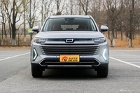 2023款奔腾T99 2.0T 自动旗舰型