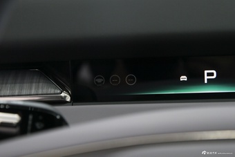 2026款小鹏P7+增程 1550 Max 旗舰版