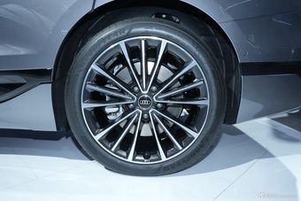 2025广州车展实拍：奥迪A6L e-tron