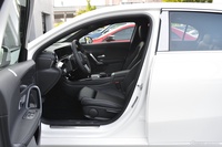 2022款奔驰A级 改款 A 200 动感型