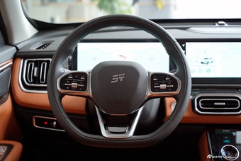 2024款捷途山海L7 1.5T 120km MAX+ 5座