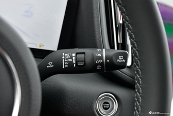 2025款红旗HS3 PHEV 117km 劲为版