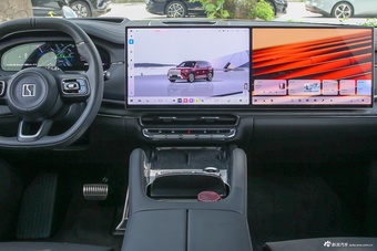 2026款ZEEKR 8X Ultra版 55kWh