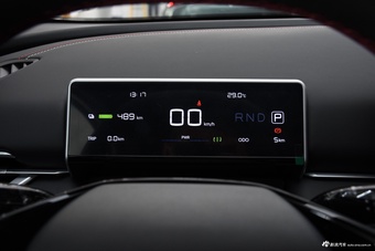 2025款哪吒X 500 Plus