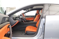 2022款哪吒S 纯电 激光雷达版