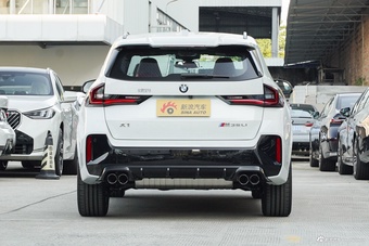 2025款宝马X1 M35Li
