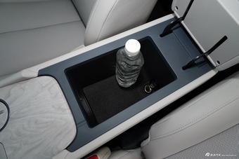 2026款天籁 2.0L 智能超舒适版