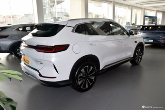 2025款宋PLUS EV 智驾版 520km 尊贵型