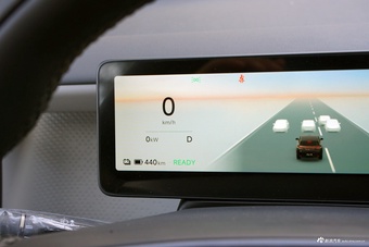 2026款零跑Lafa5 515 Plus